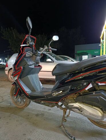 квадроцикл бишкек бу: Скутер Suzuki, 150 куб. см, Бензин, Б/у