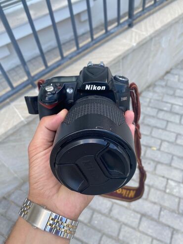 sony 5 1: Nikon D90 Ela veziyyetde 18-140 abyektiv uzerinde ispickasi sekil