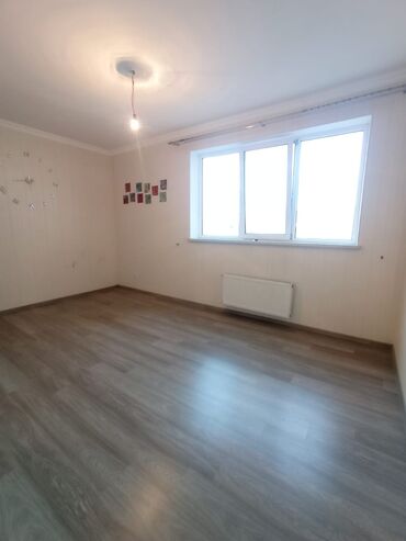 Uzunmüddətli kirayə mənzillər: Yasamal mida yasayis kompleksinde 2 otag 1 ci mertebe Bos ev kiraye — 3