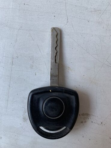 обвес на хонда фит в Кыргызстан | Автозапчасти: Чип ключ original opel Можно прошит под свою авто