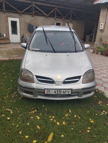 каронда машина: Nissan Almera Tino: 2001 г., 1.8 л, Механика, Бензин, Универсал