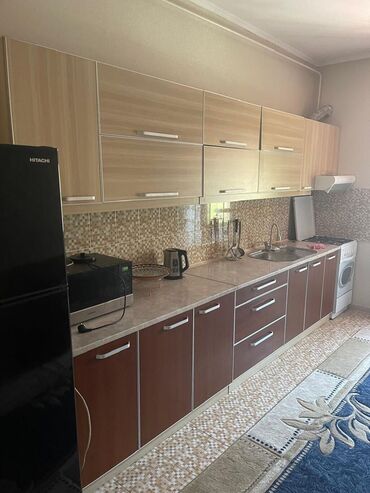 долгосрочная аренда частного дома: 65 м², 2 комнаты, Забор, огорожен, Парковка