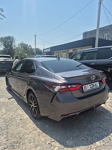 highlander 2: Toyota Camry: 2022 г., 2.5 л, Автомат, Бензин, Седан — 4