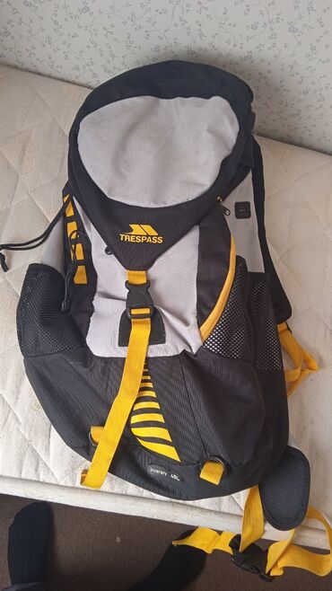 рабочая обувь: Рюкзак Trespass Discovery 40L, предназначенный для активного отдыха