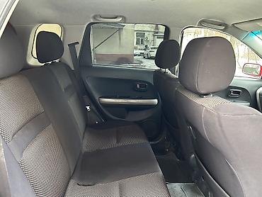 Toyota: Toyota ist: 2002 г., 1.5 л, Автомат, Бензин, Хэтчбэк — 9