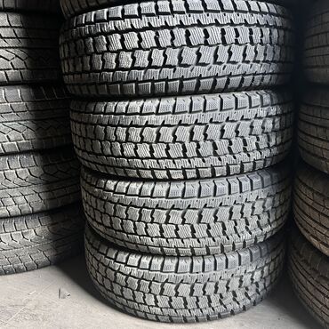 Шины: Шины 215 / 65 / R 16, Зима, Б/у, Комплект, Легковые, Япония, GoodYear