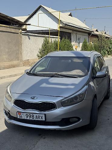 кia sorento: Kia Ceed: 2014 г., 1.6 л, Механика, Бензин, Универсал — 1