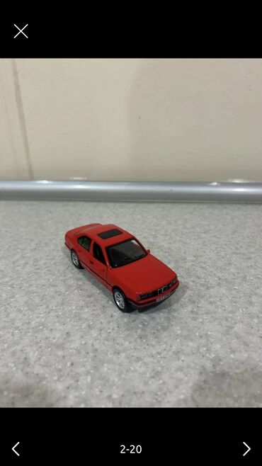 Oyuncaqlar: Təcili Satılır. Endirim Var. BMW E34 5cı serıya modelkası satılır — 2