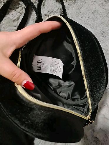 Torbe: Set modnih aksesoara i obuće: - Torba sa cvetnim dezenom: crna — 24