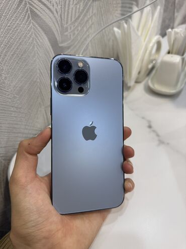 где купить дешевые телефоны: IPhone 13 Pro Max, Б/у, 512 ГБ, Sierra Blue, Защитное стекло, Чехол, 85 %