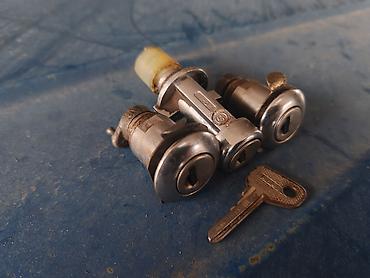 Auto delovi: Brave vrata i brava gepeka Lada 2107 Riva,2105 br.1. Očuvane, skinute — 3