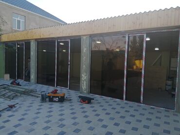 Plastik pəncərələr: Ofi̇s ara kəsmələri̇. şüşə. Alümi̇ni̇um. Plasti̇k — 3