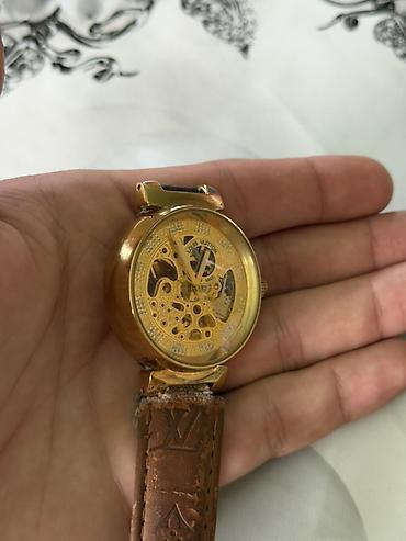 samsung watch 1: İşlənmiş, Qol saatı, Louis Vuitton, rəng - Qızılı — 4