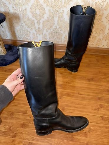 резиновой отук: Сапоги, 36, Louis Vuitton, Б/у, цвет - Черный — 4