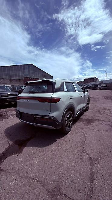 срочно только нал: BYD Yuan Up: 2025 г., Автомат, Электромобиль, Кроссовер — 10