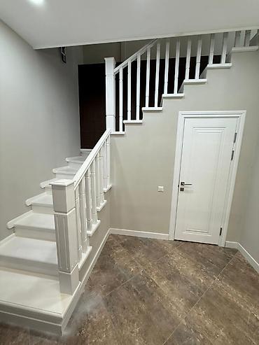 Продажа домов: Таунхаус, 250 м², 6 комнат, Агентство недвижимости, Дизайнерский ремонт — 16