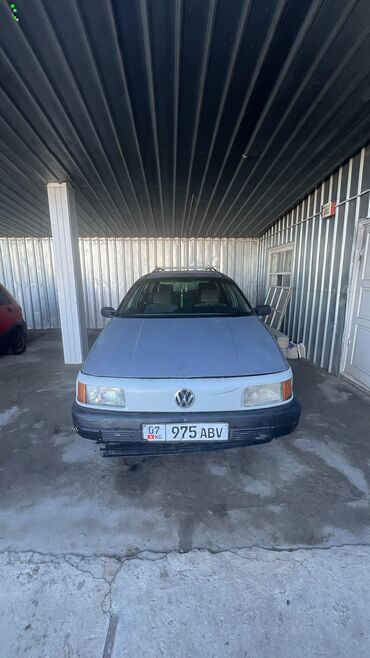 фолсваген жук: Volkswagen Passat: 1990 г., 1.8 л, Механика, Бензин, Универсал