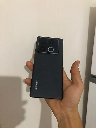 xacmaz telfon: Infinix Note 40 Pro, 256 GB, rəng - Qara, Sensor — 5