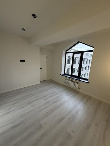 квартиры на мецяс: 2 комнаты, 54 м², 12 этаж — 2
