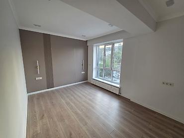 Үйлөрдү сатуу: 6 бөлмө жана андан көп, 240 м², 3 соток, Бишкек, Көк-Жар ж/м Менчик ээси — 8