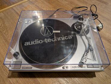 cd проигрыватель: Продаю проигрыватель виниловых пластинок Audio Technica AT-LP120-USB с