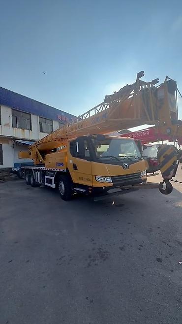 цветной картон: Услуги автокран 25 тонн, стрела 43 м — 1