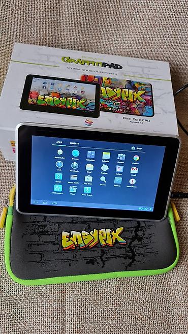 Tableti: Easypix GraffitiPAD tablet + zaštitna futrola Karakteristike: - — 11
