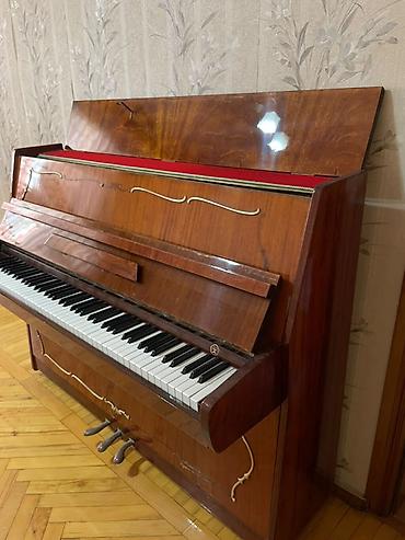 🎹 Klassik Pianino — Sovet istehsalı | 550 AZN Klassik görünüşlü lalafo.az -da 🎹 Klassik Pianino — Sovet istehsalı | 550 AZN Klassik görünüşlü