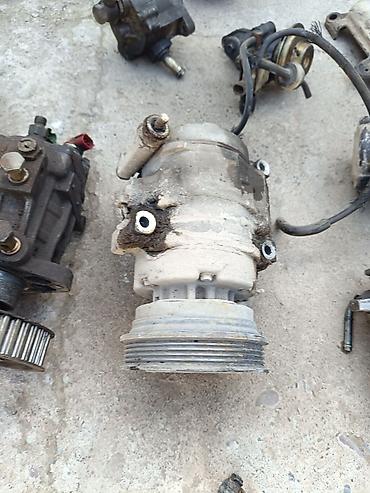 Другие детали для мотора: Разбор: комплект запчастей двигателя (дизель). На фото — набор — 9