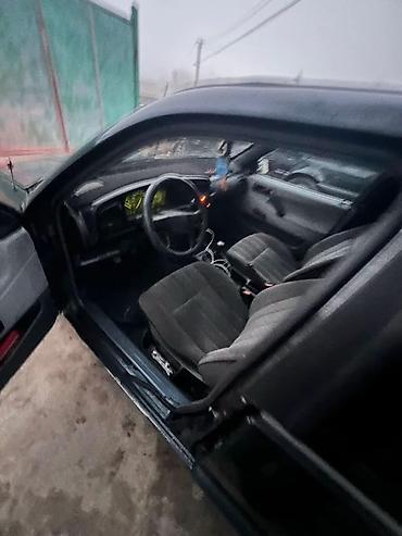 Volkswagen: Volkswagen Passat Variant: 1990 г., 1.8 л, Механика, Бензин, Универсал — 7