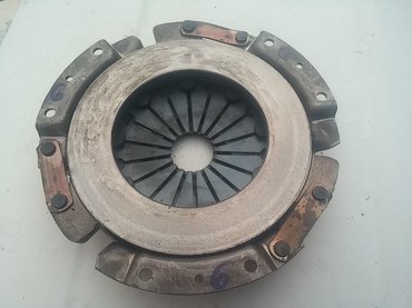 Auto delovi: Korpa kvačila lada karavan, lada niva 1. 6 i stariji modeli lada — 9