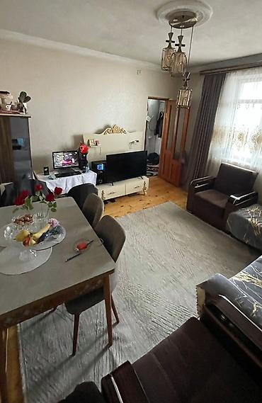 bileceride ucuz evler: Binəqədinin mərkəzi 182 saylı məktəbə 50metr məsafədə,hər bir şəraitli — 4