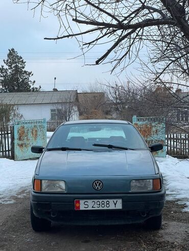 продажа пассат б3: Volkswagen Passat: 1989 г., 1.8 л, Механика, Бензин, Седан