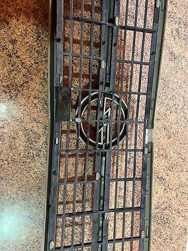 Решетки радиатора: Решетка радиатора Toyota Оригинал — 11