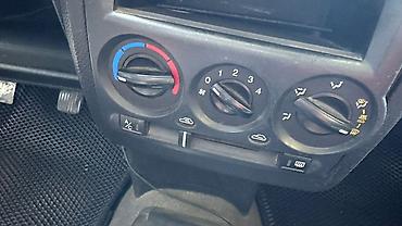 spark ltz: Hyundai Getz: 2003 г., 1.3 л, Механика, Хэтчбэк — 7