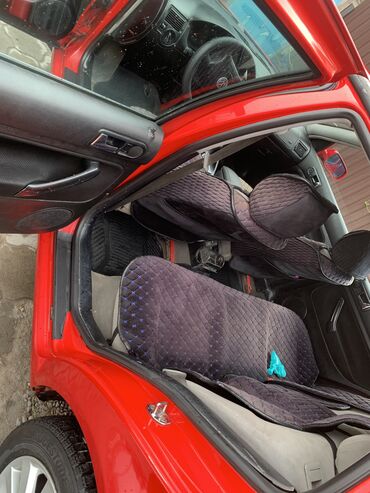 погрузчик фронтальный бу: Volkswagen Golf: 2000 г., 2 л, Автомат, Бензин, Хэтчбэк