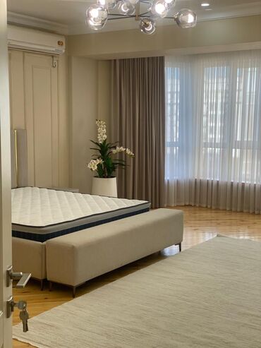 Продажа квартир: 4 комнаты, 209 м², Индивидуалка, Евроремонт — 16