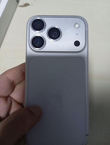 ipad pro 2: IPhone 17 Pro, 256 GB, Ağ, Barmaq izi, Simsiz şarj, Face ID — 5
