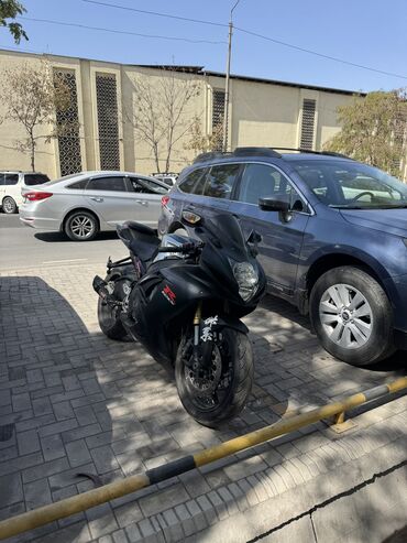 купить мотоциклы в бишкеке: Спортбайк Suzuki, 750 куб. см, Бензин, Чоңдор үчүн, Колдонулган