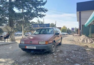 Volkswagen: Volkswagen Passat: 1989 г., 1.8 л, Механика, Бензин, Универсал