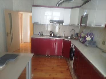 apartment: 3 otaqlı mənzil – geniş və işıqlı Xüsusiyyətlər: - Böyük qonaq otağı — 9