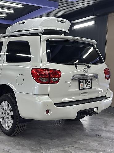 Toyota: Toyota Sequoia: 2010 г., 5.7 л, Автомат, Газ, Внедорожник — 2