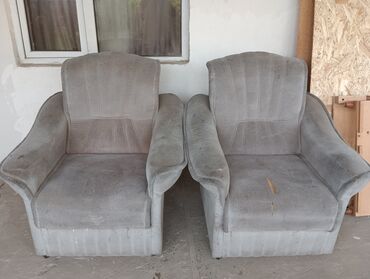 диван с 2 креслами: Цвет - Серый, Б/у
