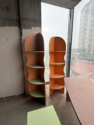 Другая мебель: Продается мебель б/у в разного назначения, тумбочки, ресепшены, столы — 8