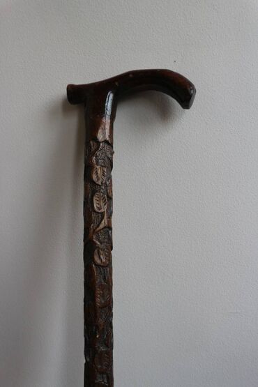 Ходунки, костыли, трости, роллаторы: Трость для опоры (палочка) резная, натуральное дерево крепкая — 5