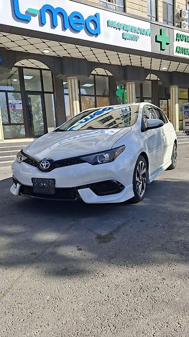 тоёта левин: Toyota Corolla: 2016 г., 1.8 л, Автомат, Бензин, Хэтчбэк — 3