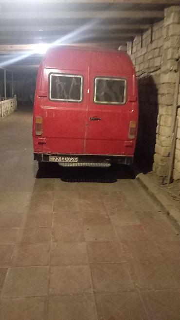 mercedes vito van: Mercedes-Benz mikroavtobus - Kuzov tipi: yüksək tavanlı — 1