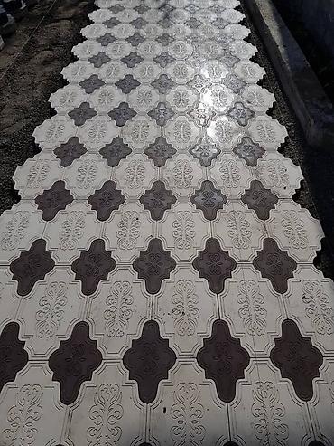 Тротуарная плитка: Доставка и 
установка — 10