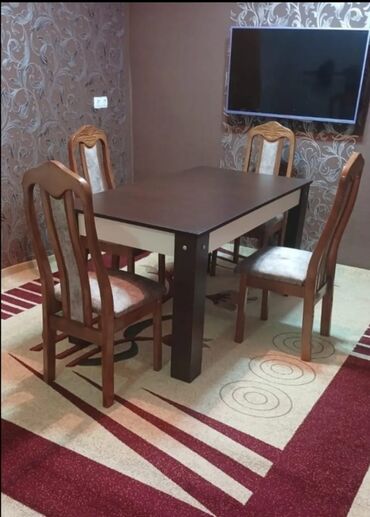 Ofis masaları: Qonaq otağı üçün, İşlənmiş, Dördbucaq masa, 4 stul lalafo.az -da Ofis masaları: Qonaq otağı üçün, İşlənmiş, Dördbucaq masa, 4 stul