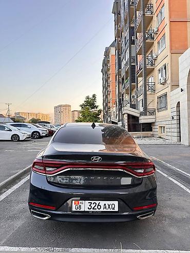 geely e5: Hyundai Grandeur: 2018 г., 3 л, Автомат, Газ, Седан — 4